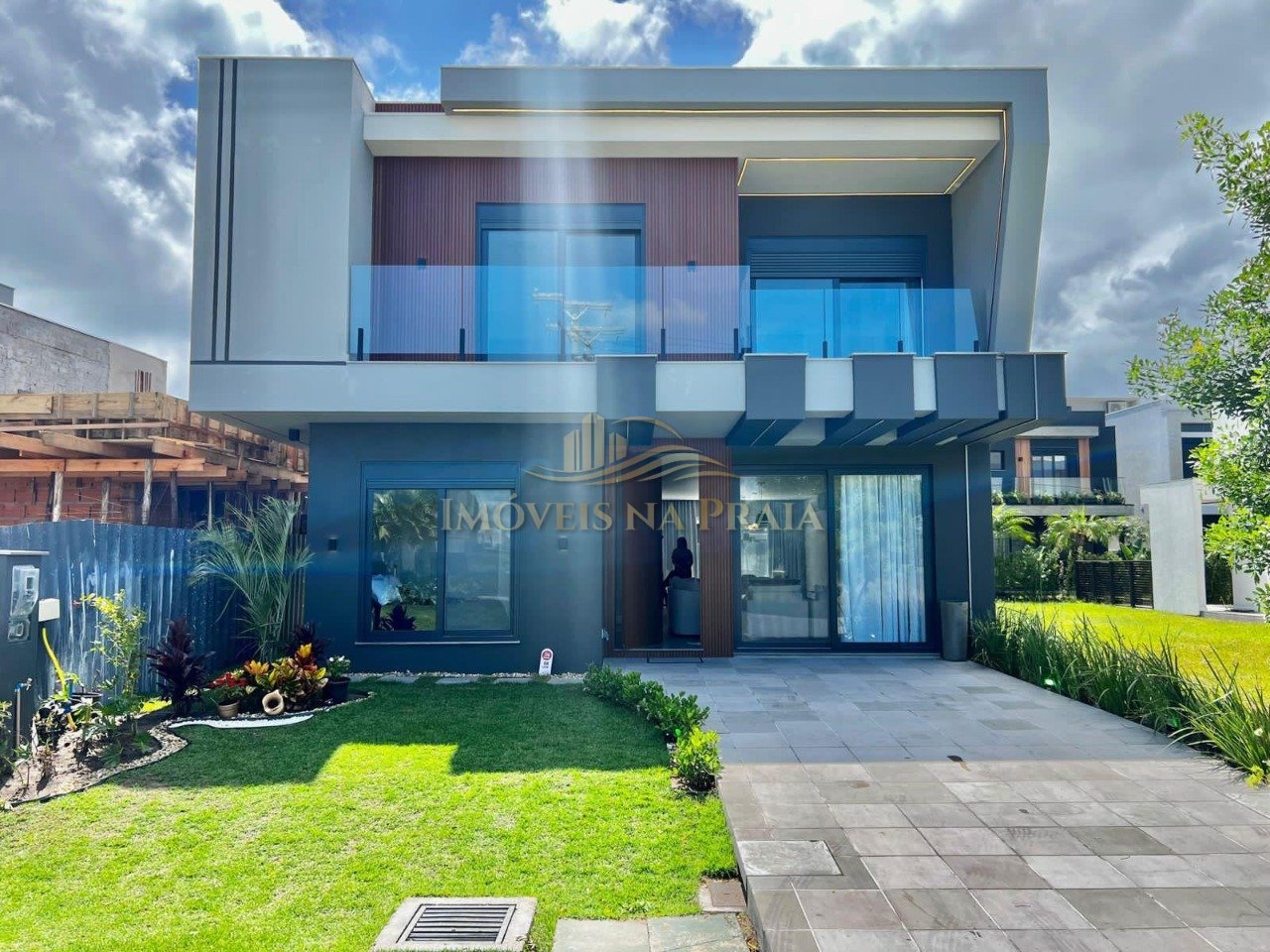 Foto 24 — Casa em Condomínio 5 Dormitório(s) Bairro Sunset