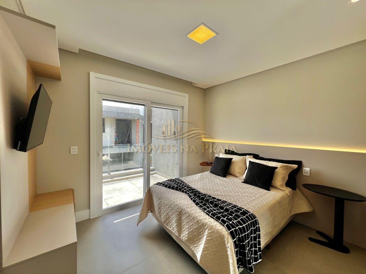 Foto 20 — Casa em Condomínio 5 Dormitório(s) Bairro Sunset