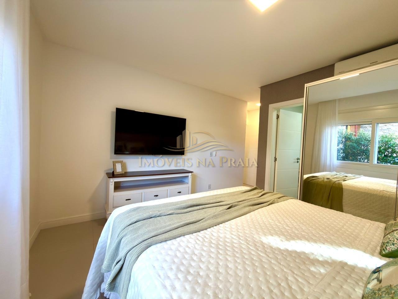 Foto 21 — Casa em Condomínio 4 Dormitório(s) Bairro Enseada