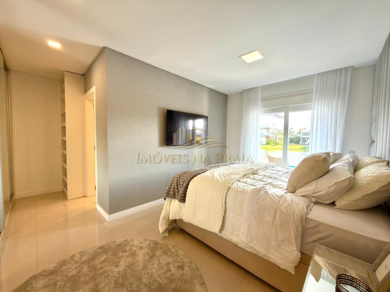 Foto 15 — Casa em Condomínio 4 Dormitório(s) Bairro Enseada