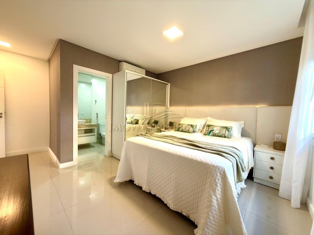 Foto 26 — Casa em Condomínio 4 Dormitório(s) Bairro Enseada