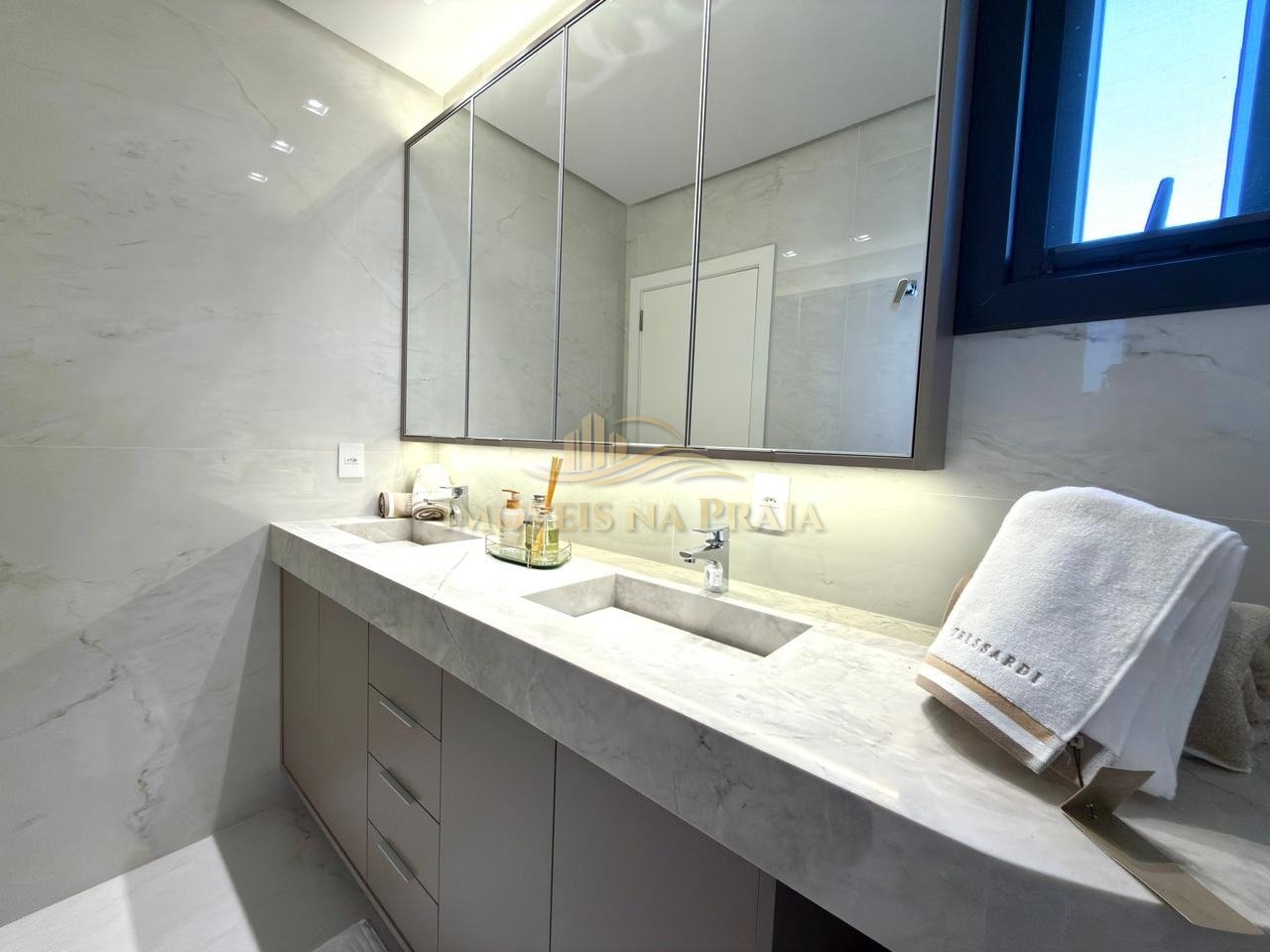 Foto 37 — Casa em Condomínio 5 Dormitório(s) Bairro Amare