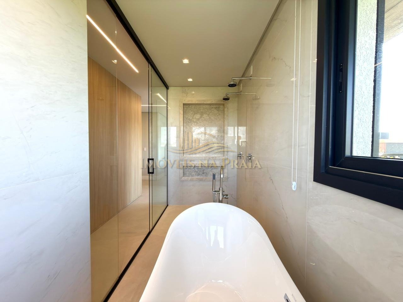 Foto 41 — Casa em Condomínio 5 Dormitório(s) Bairro Amare