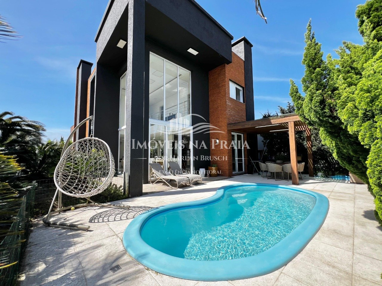 Casa em Condomínio 4 dormitórios no bairro Acqualina Beach Village