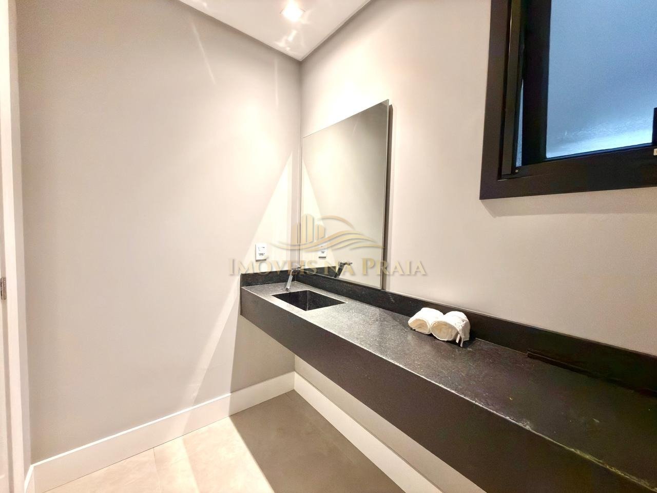 Foto 24 — Casa em Condomínio 4 Dormitório(s) Bairro Sunset