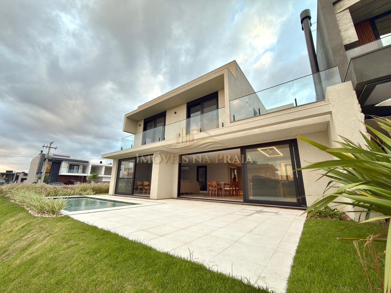 Foto 30 — Casa em Condomínio 4 Dormitório(s) Bairro Sunset