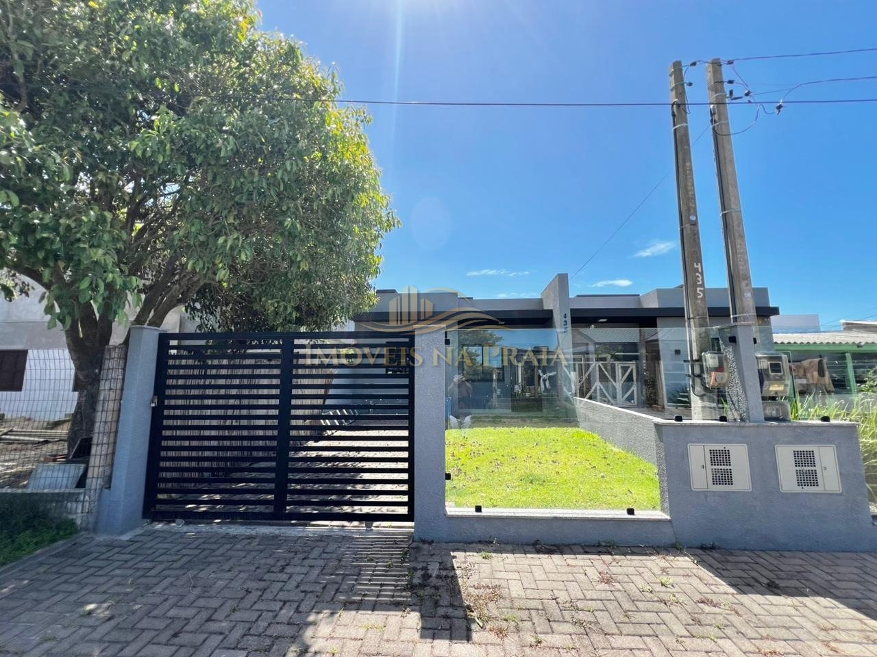 Casa 2 Dormitório(s) Bairro Noiva do Mar