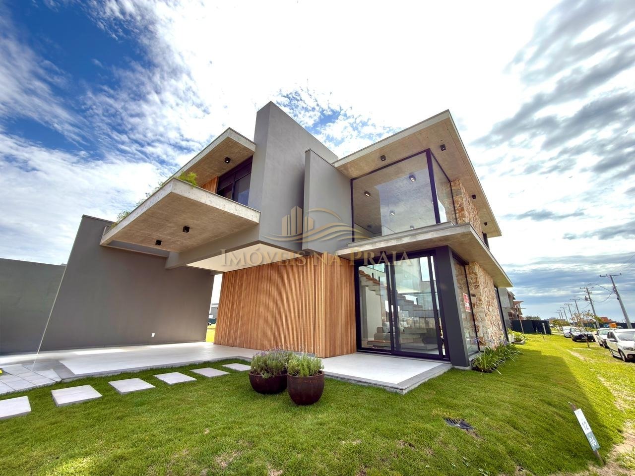 Casa em Condomínio 4 dormitórios no bairro Zen Concept Resort