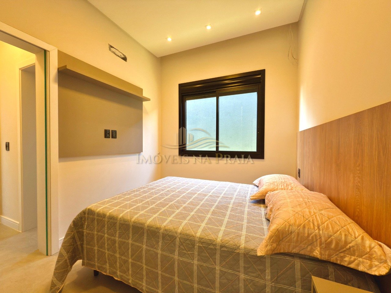 Foto 21 — Casa 4 dormitórios no bairro Noiva do Mar