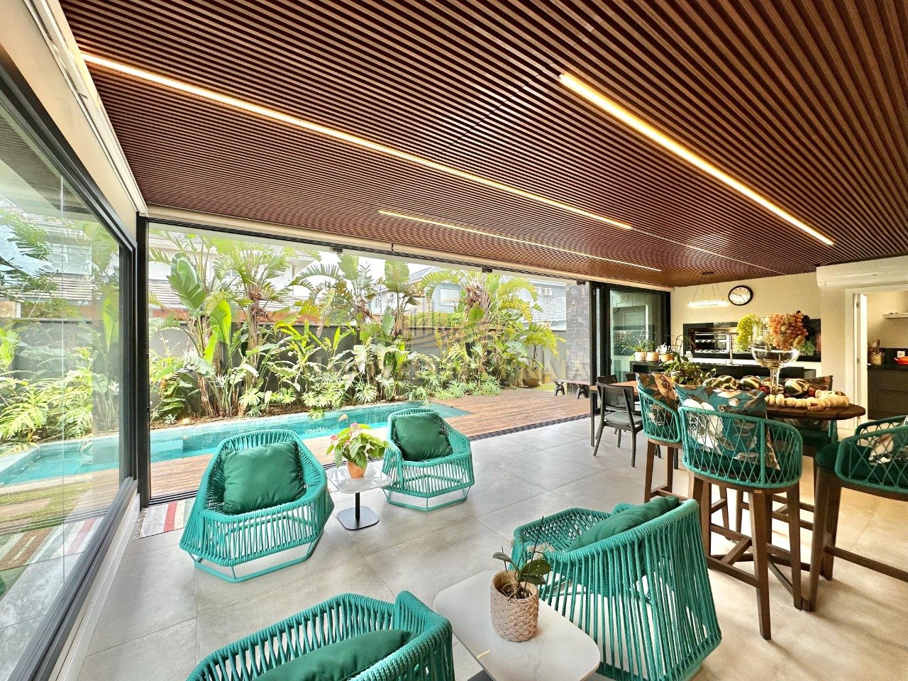 Foto 8 — Casa em Condomínio 5 dormitórios no bairro Playa Vista