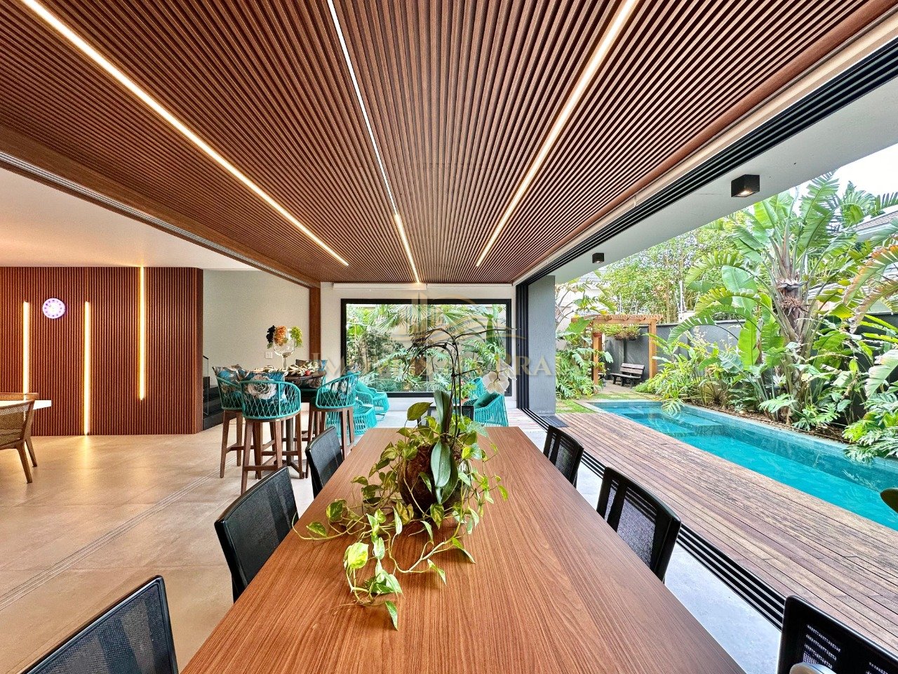 Foto 9 — Casa em Condomínio 5 dormitórios no bairro Playa Vista