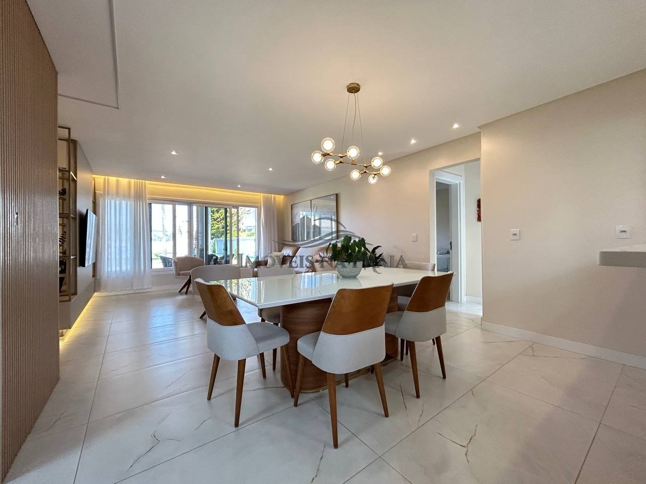 Foto 10 — Casa 4 dormitórios no bairro Atlântida