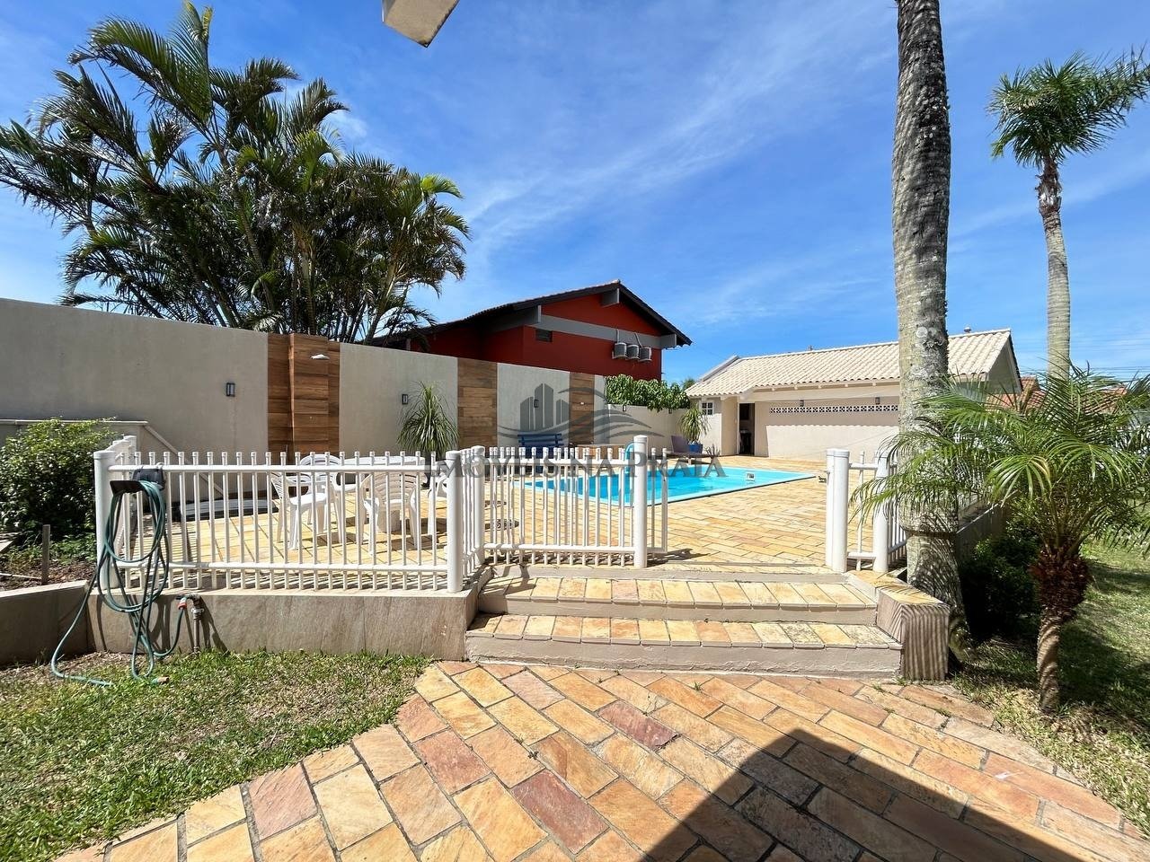 Foto 20 — Casa 4 dormitórios no bairro Atlântida