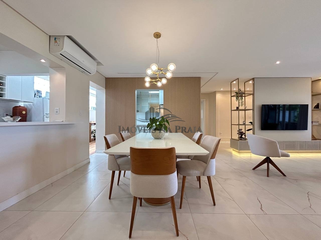 Foto 12 — Casa 4 dormitórios no bairro Atlântida