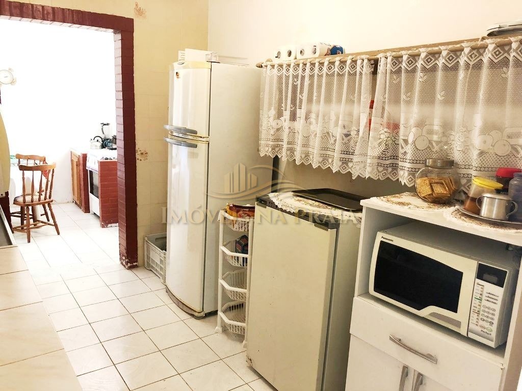 Foto 12 — Casa 4 dormitórios no bairro Atlântida