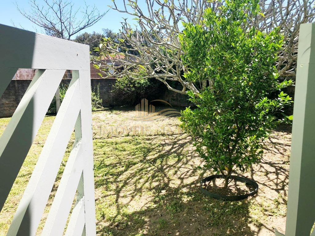 Foto 2 — Casa 4 dormitórios no bairro Atlântida