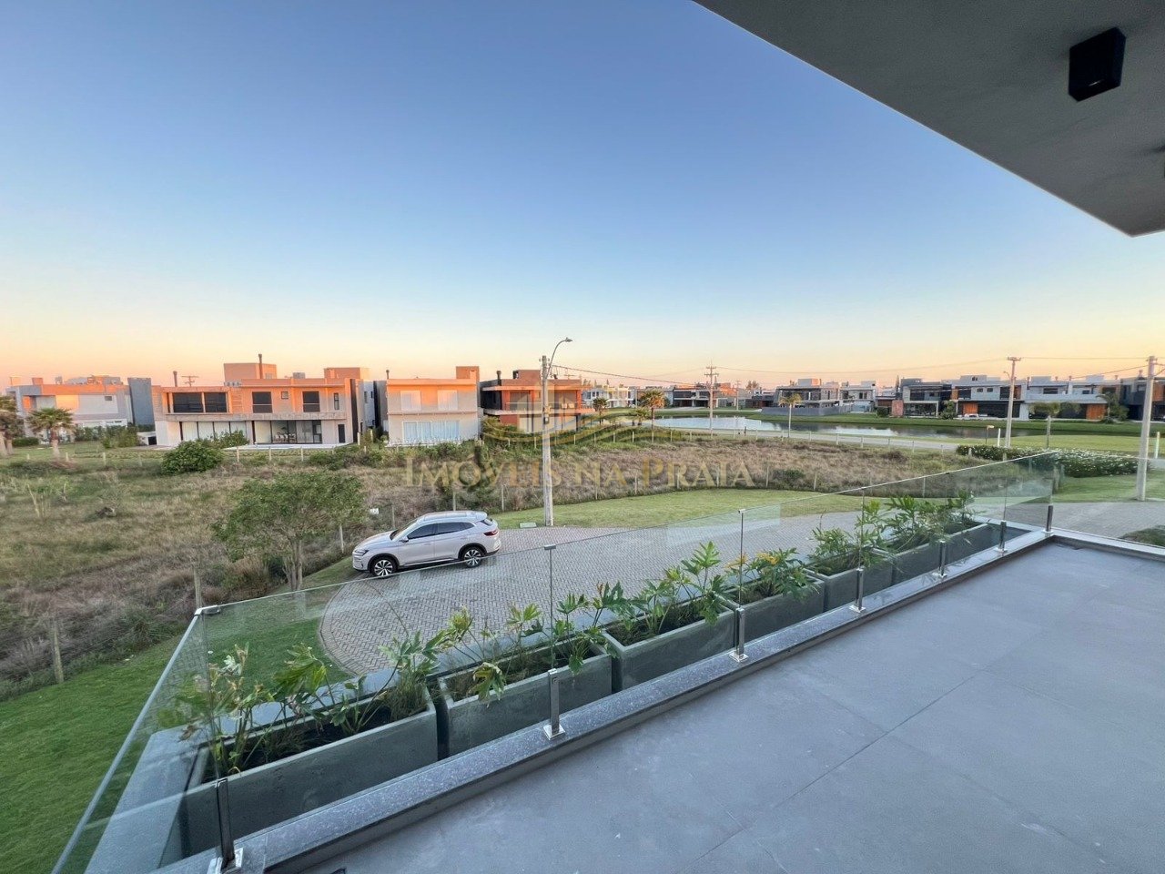 Foto 18 — Casa em Condomínio 4 dormitórios no bairro Sunset