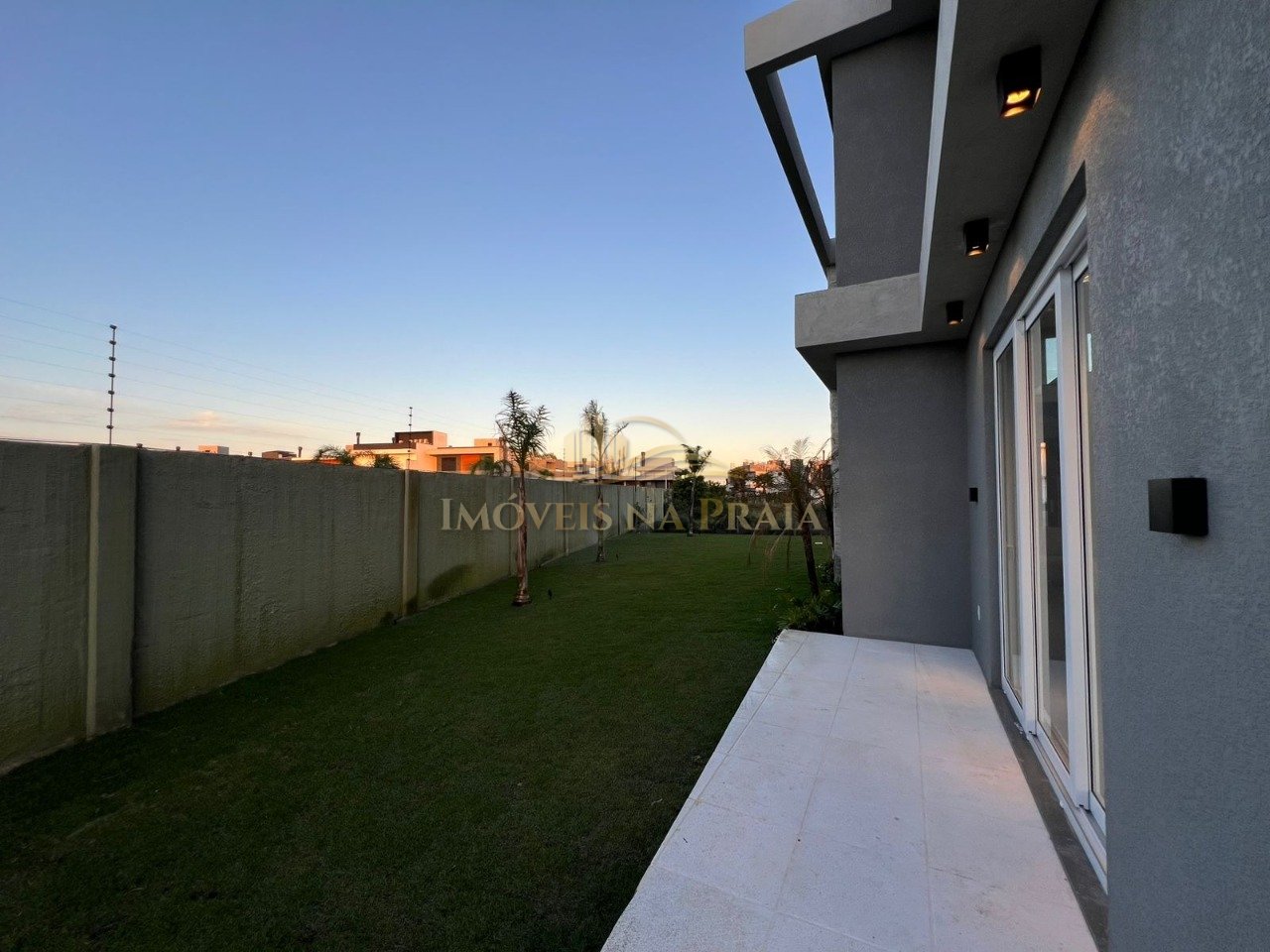 Foto 9 — Casa em Condomínio 4 dormitórios no bairro Sunset