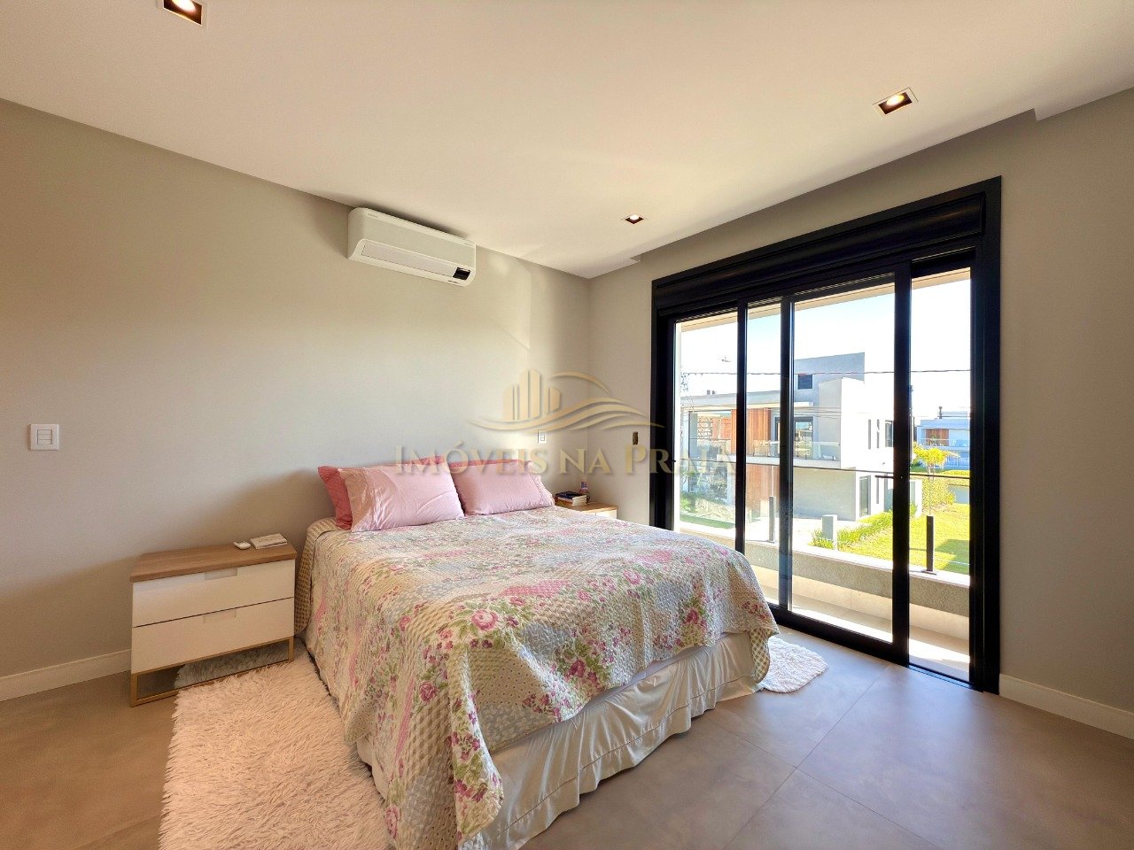 Foto 23 — Casa em Condomínio 5 dormitórios no bairro Sunset