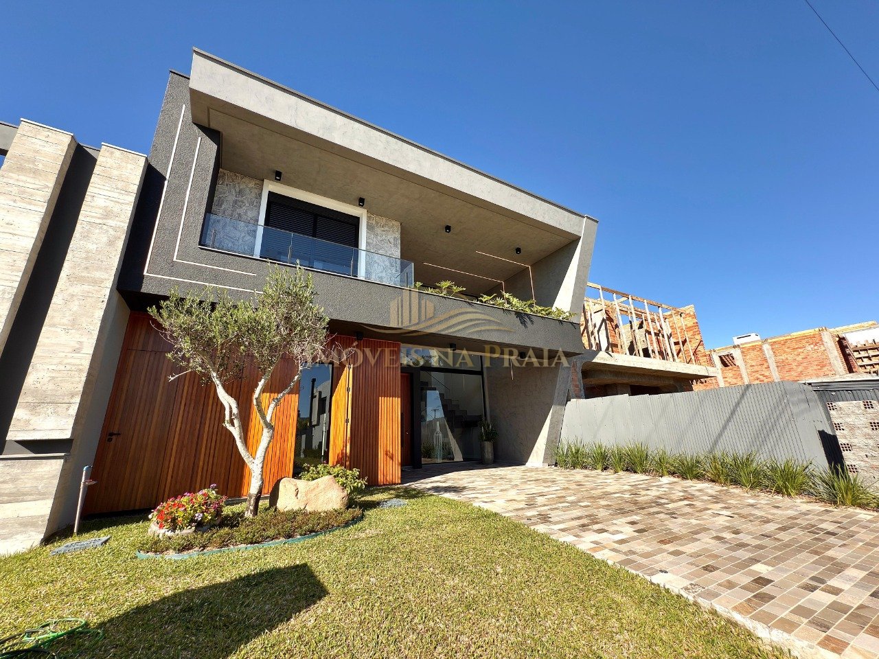 Casa em Condomínio 5 dormitórios no bairro Sunset