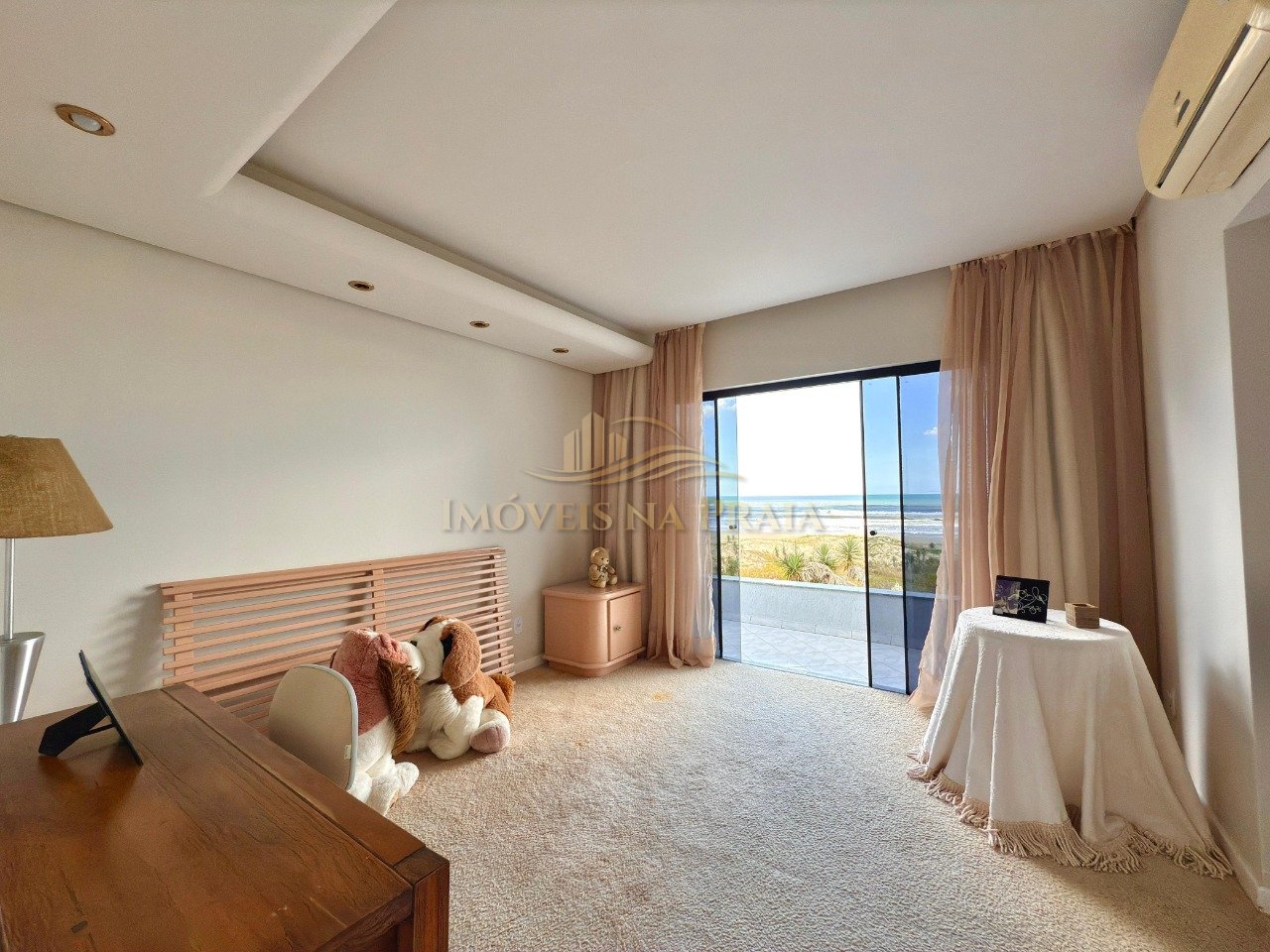 Foto 39 — Casa 5 dormitórios no bairro Noiva do Mar