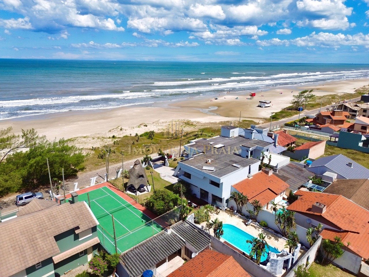 Foto 4 — Casa 5 dormitórios no bairro Noiva do Mar