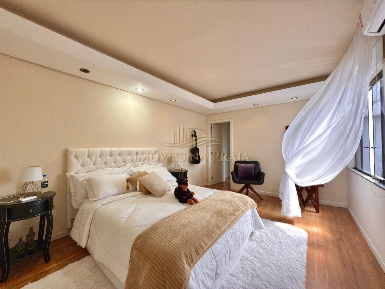 Foto 43 — Casa 5 dormitórios no bairro Noiva do Mar