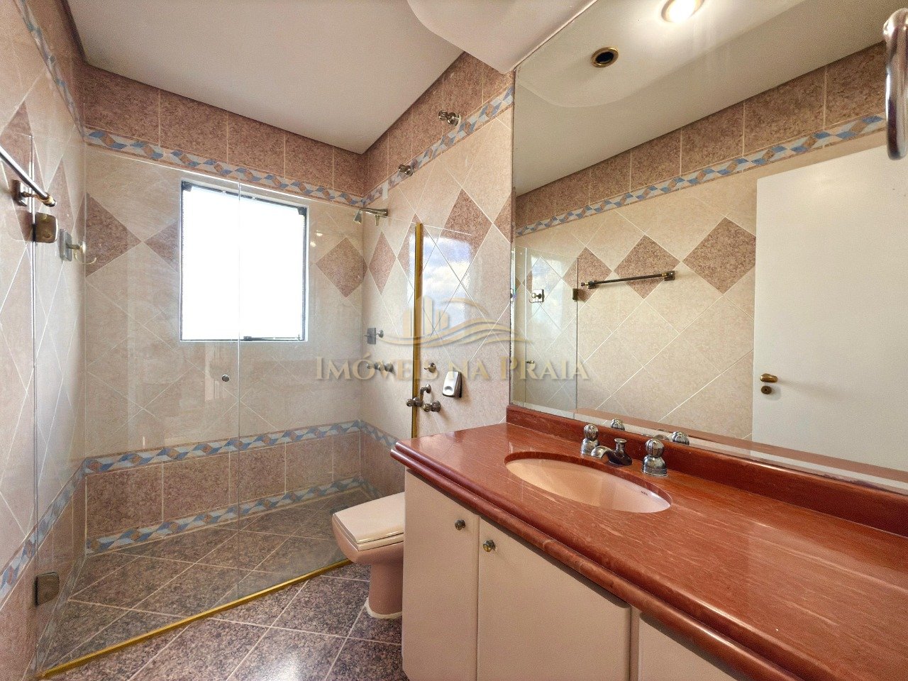 Foto 38 — Casa 5 dormitórios no bairro Noiva do Mar