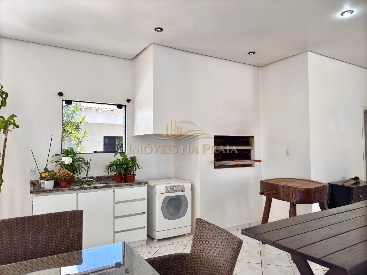 Foto 13 — Casa 5 dormitórios no bairro Noiva do Mar