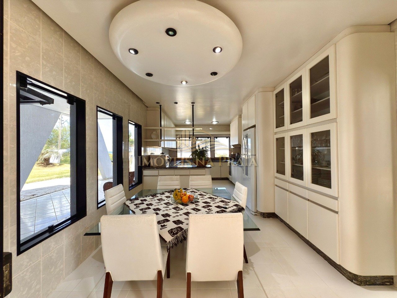 Foto 12 — Casa 5 dormitórios no bairro Noiva do Mar