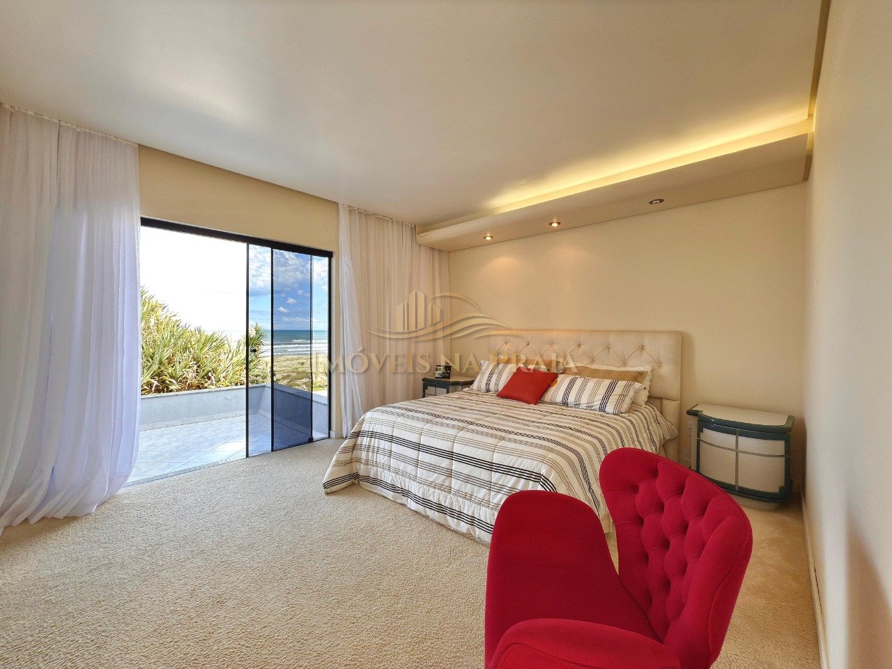 Foto 24 — Casa 5 dormitórios no bairro Noiva do Mar