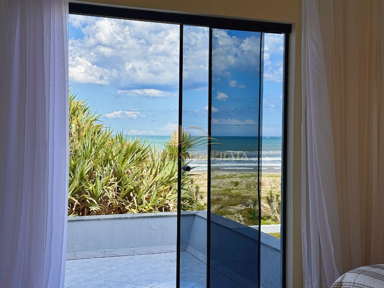 Foto 27 — Casa 5 dormitórios no bairro Noiva do Mar