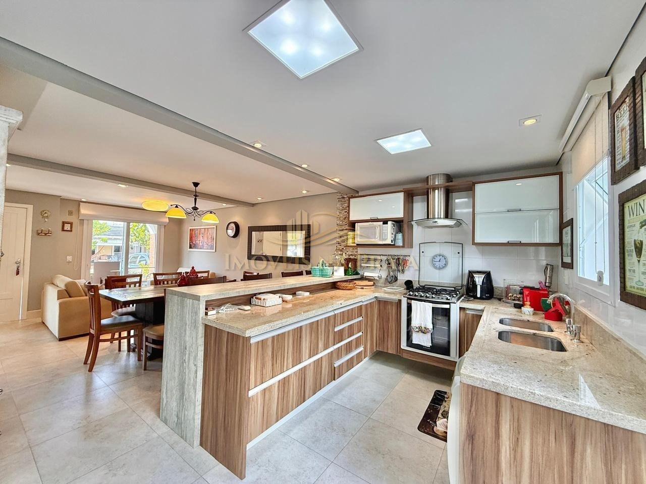 Foto 7 — Casa em Condomínio 5 dormitórios no bairro Pacific Residence Club