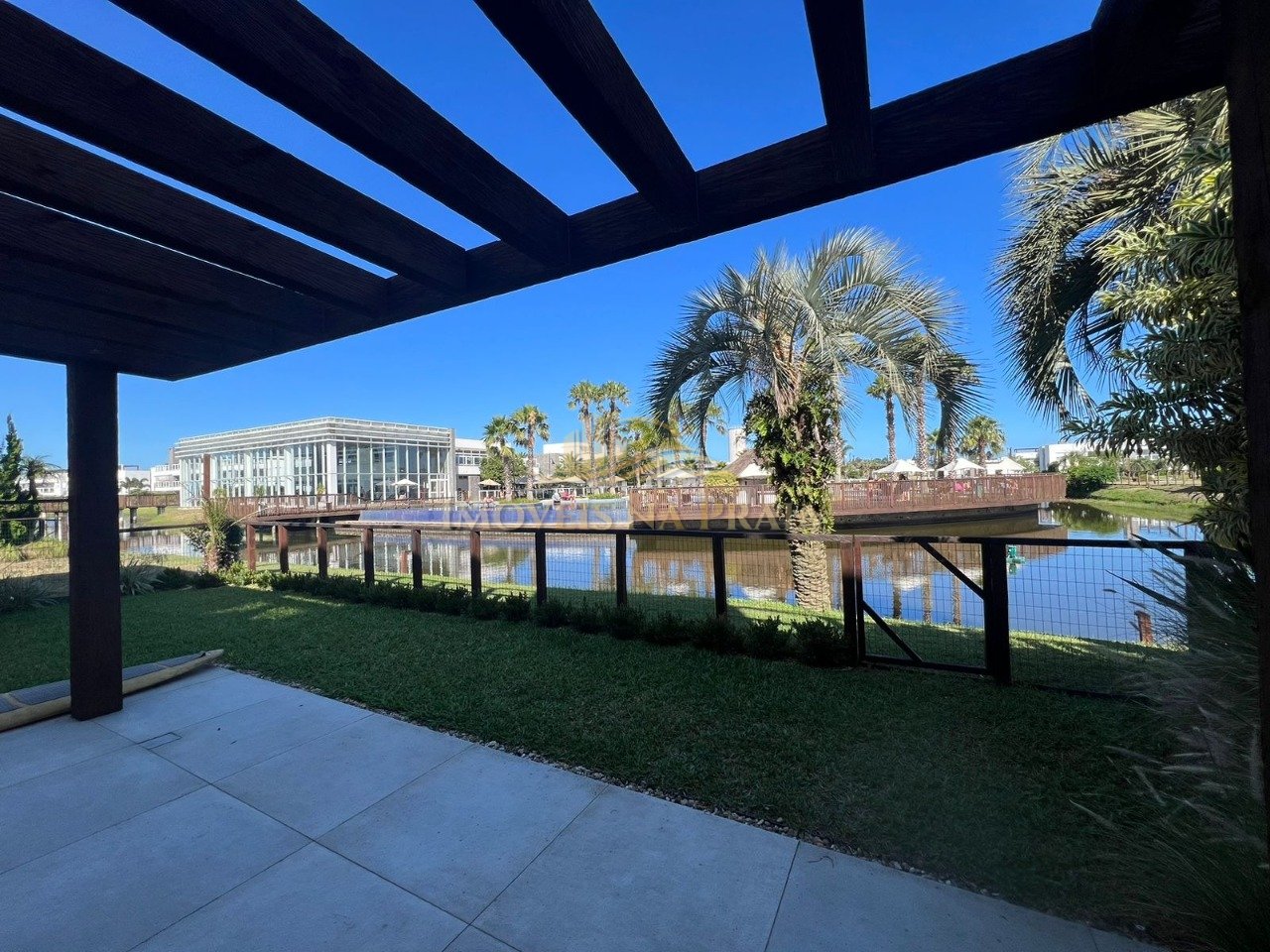 Foto 3 — Casa em Condomínio 4 Dormitório(s) Bairro Rossi At