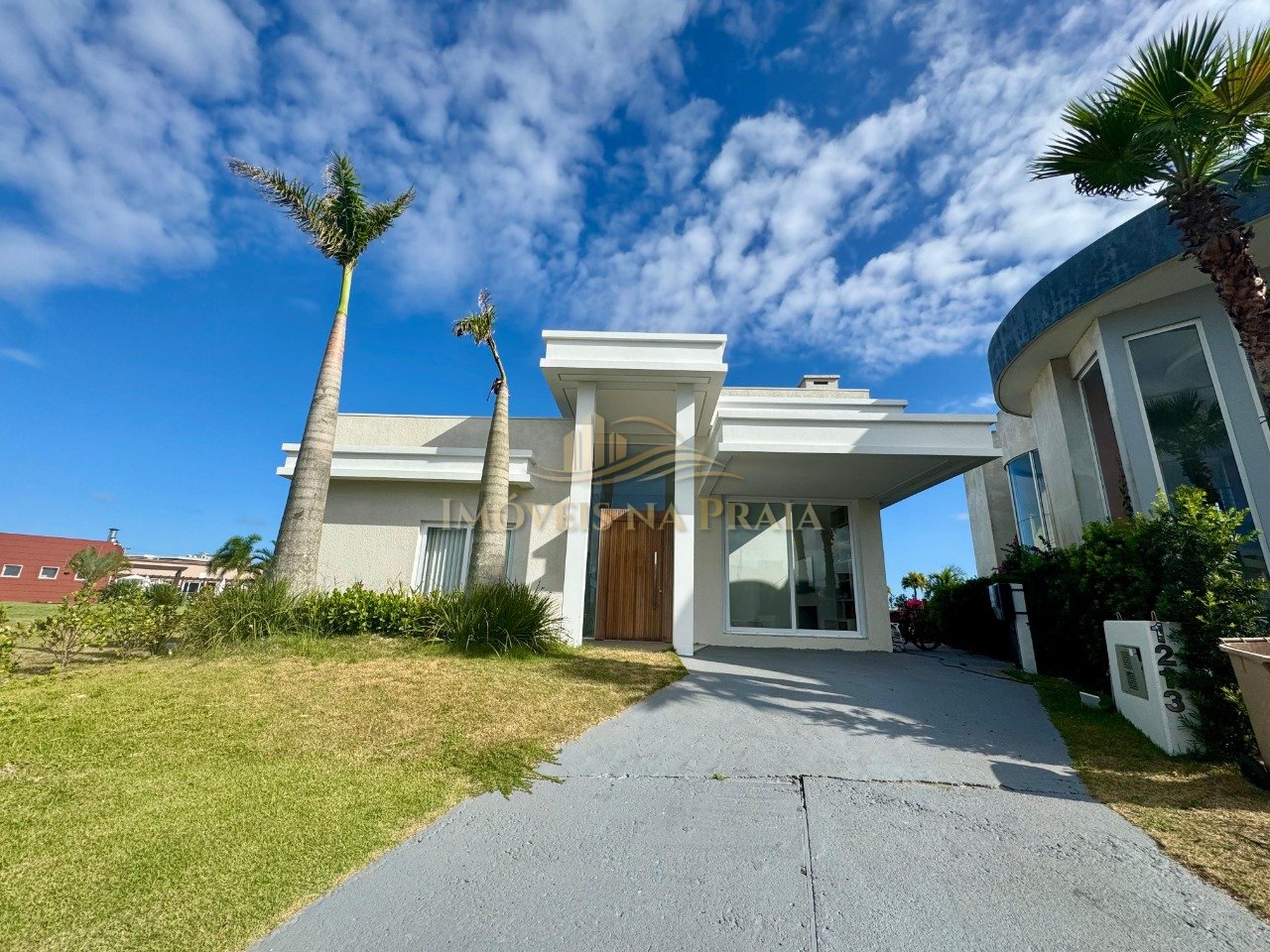 Casa em Condomínio 6 dormitórios no bairro Riviera Xangri-Lá