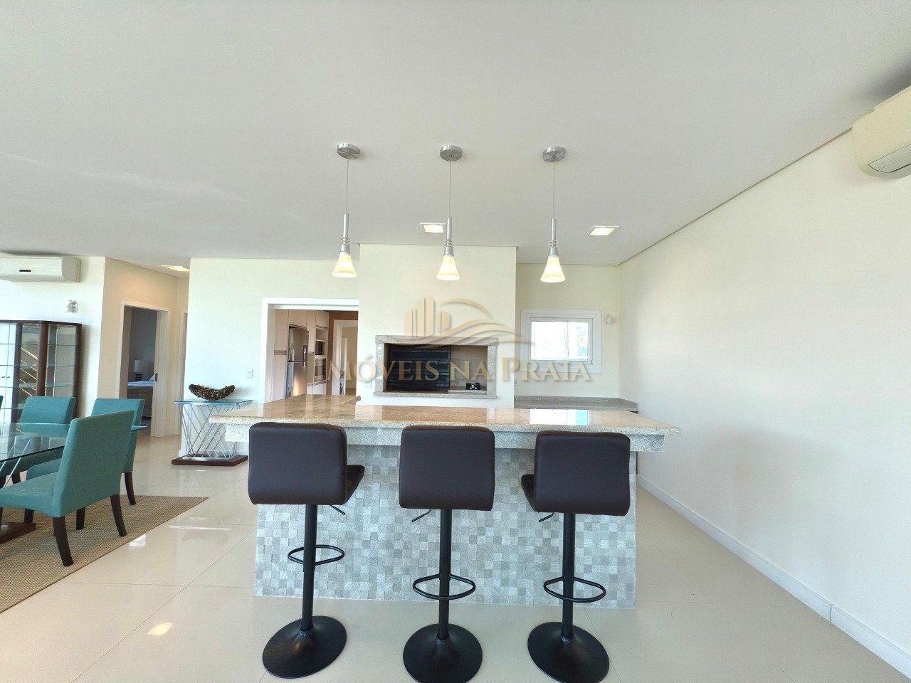 Foto 16 — Sobrado no Centro de Xangri-Lá