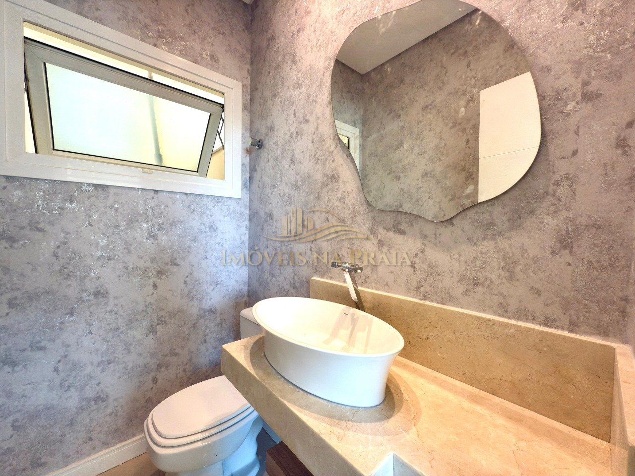 Foto 25 — Sobrado no Centro de Xangri-Lá