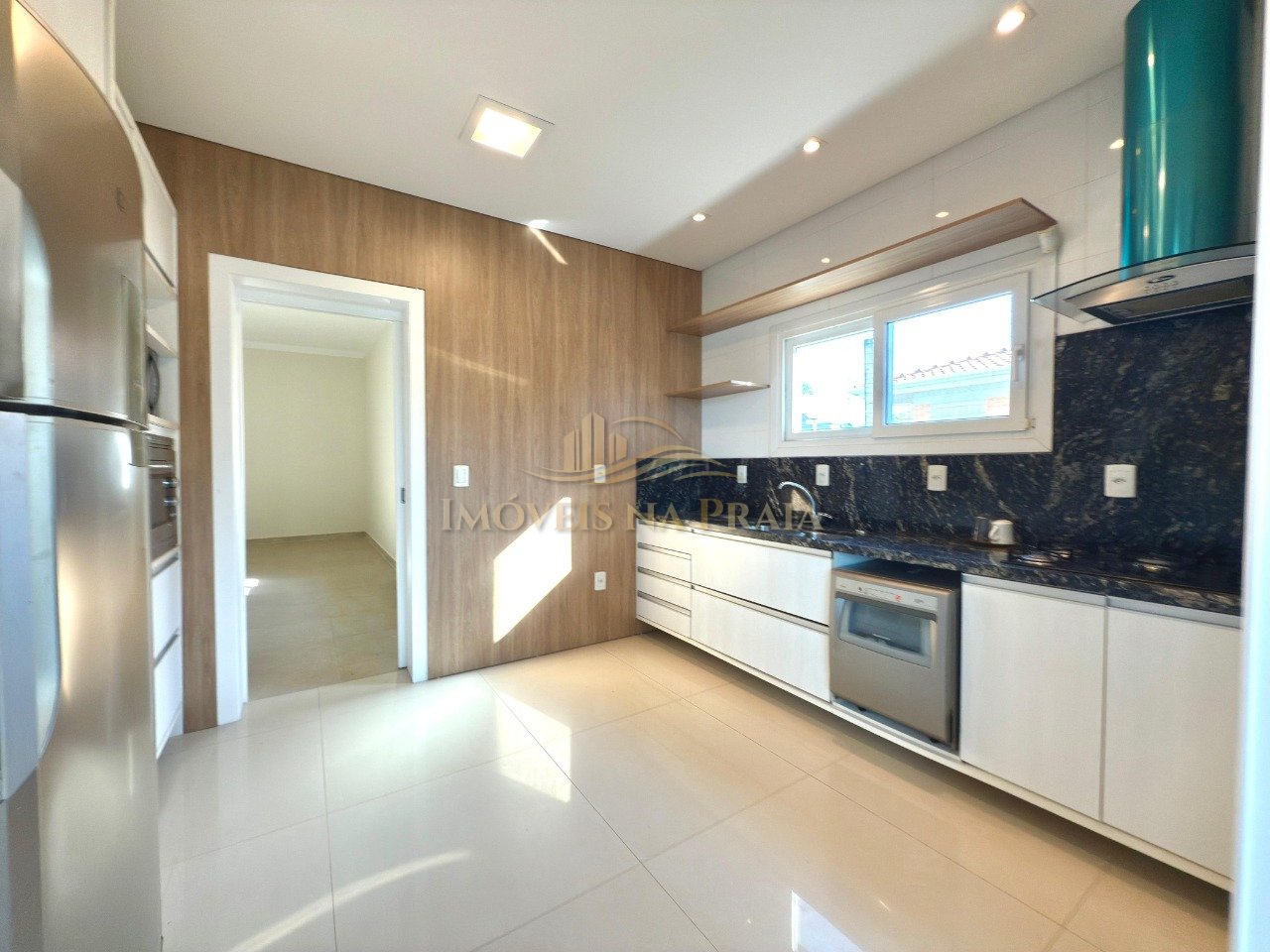 Foto 20 — Sobrado no Centro de Xangri-Lá