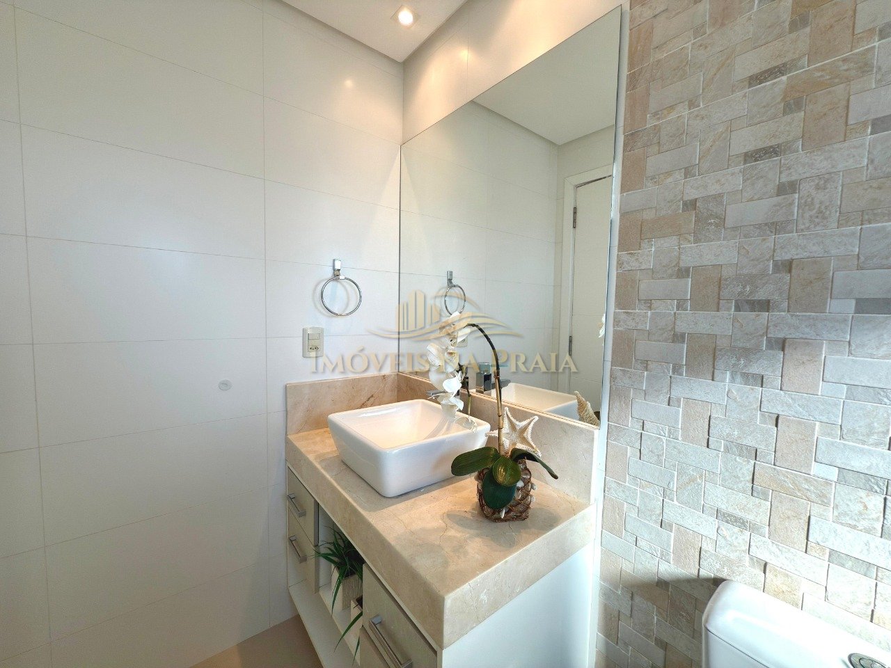 Foto 34 — Sobrado no Centro de Xangri-Lá