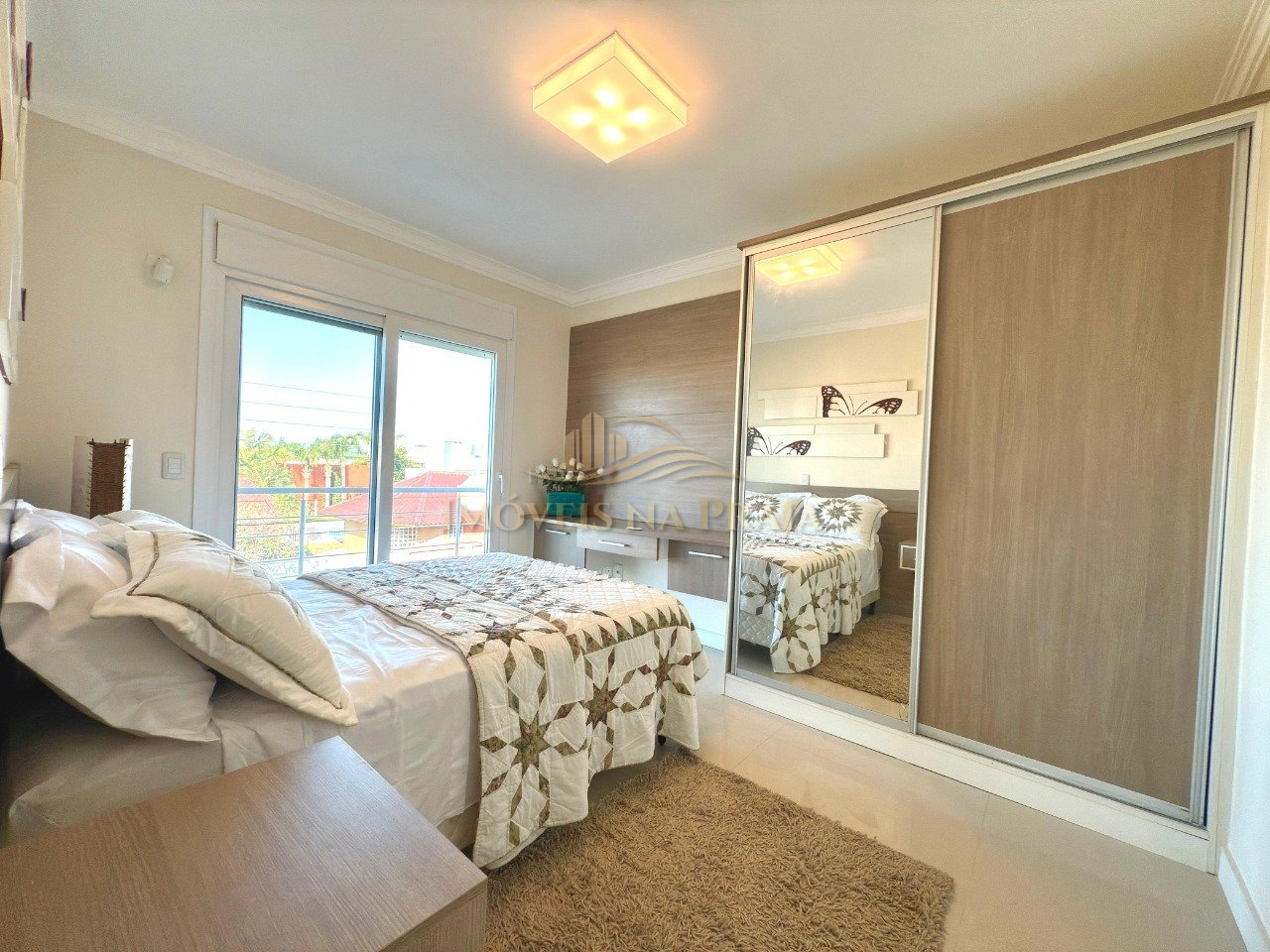 Foto 27 — Sobrado no Centro de Xangri-Lá