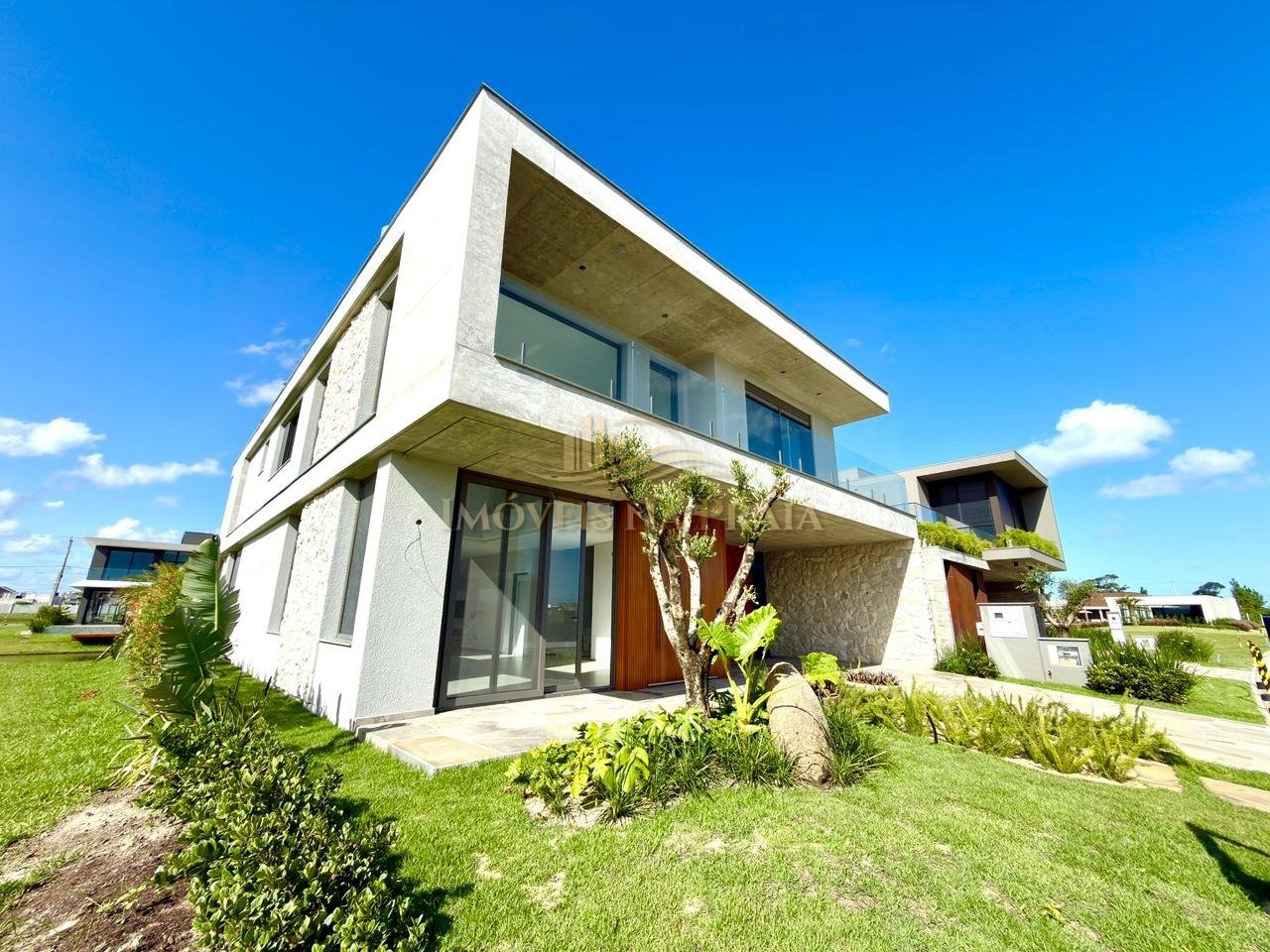 Foto 2 — Casa em Condomínio 4 dormitórios no bairro Amare