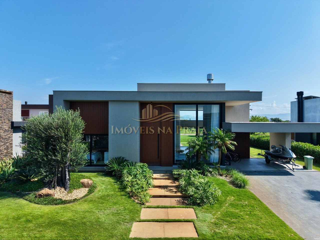 Casa em Condomínio 4 dormitórios no bairro Lagoa do Passo Village Park