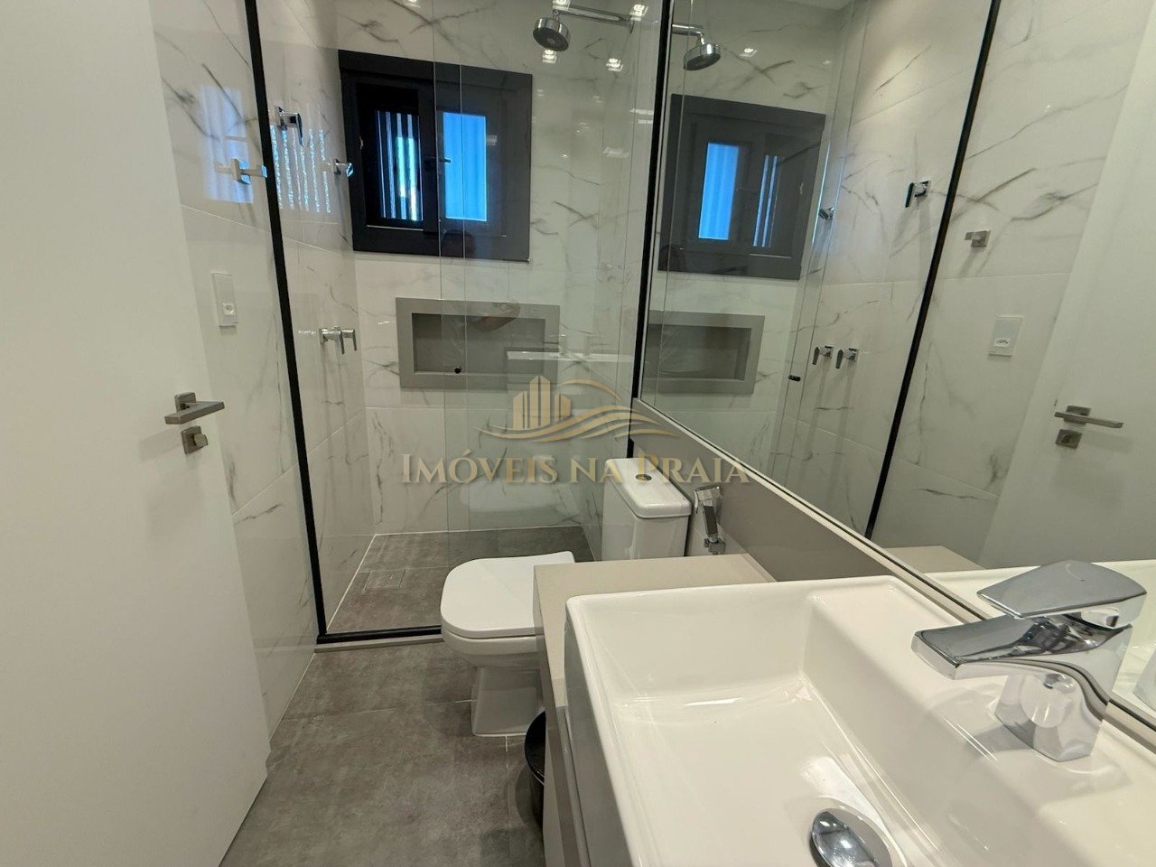 Foto 29 — Casa em Condomínio 5 dormitórios no bairro Sunset