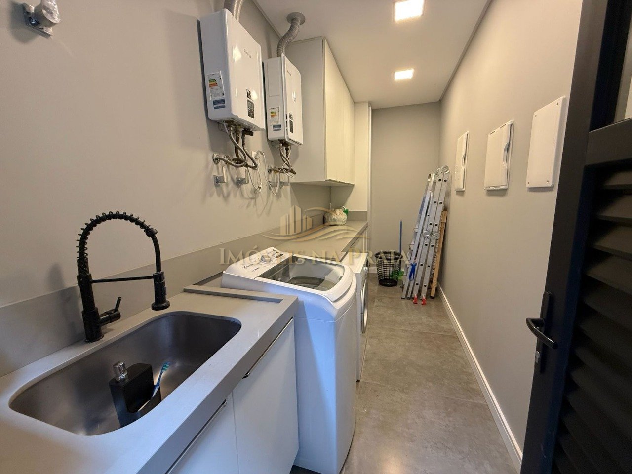 Foto 14 — Casa em Condomínio 5 dormitórios no bairro Sunset