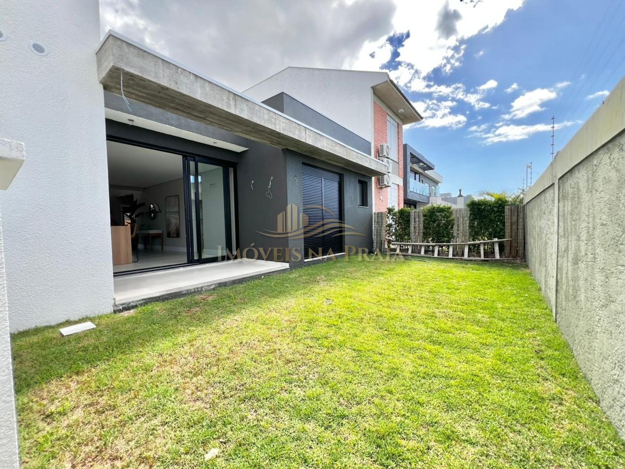 Foto 34 — Casa em Condomínio 4 dormitórios no bairro Sunset