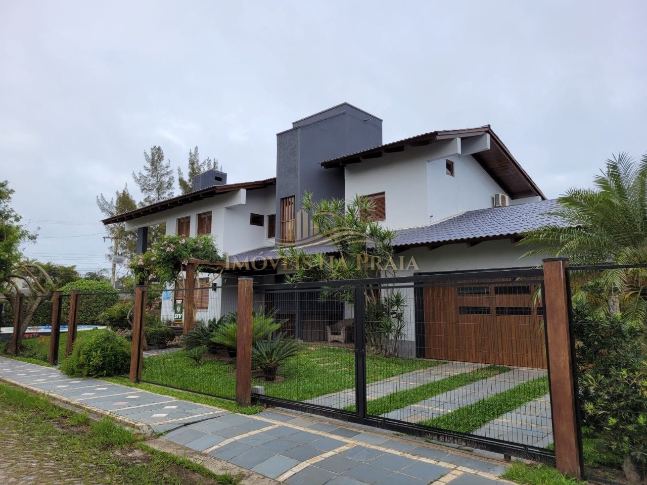 Foto 45 — Sobrado de 5 dorm em Atlântida