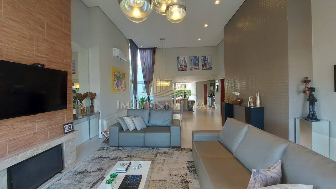 Foto 10 — Casa em Condomínio 4 Dormitório(s) Bairro Malibu B