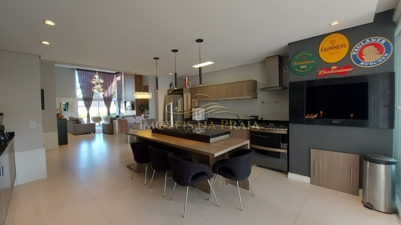 Foto 21 — Casa em Condomínio 4 Dormitório(s) Bairro Malibu B