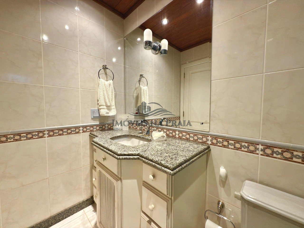 Foto 33 — Casa em Condomínio 5 dormitórios no bairro Atlântida Lagos Park