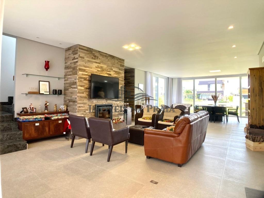 Foto 34 — Casa em Condomínio 4 dormitórios no bairro Villaggio Atlântida